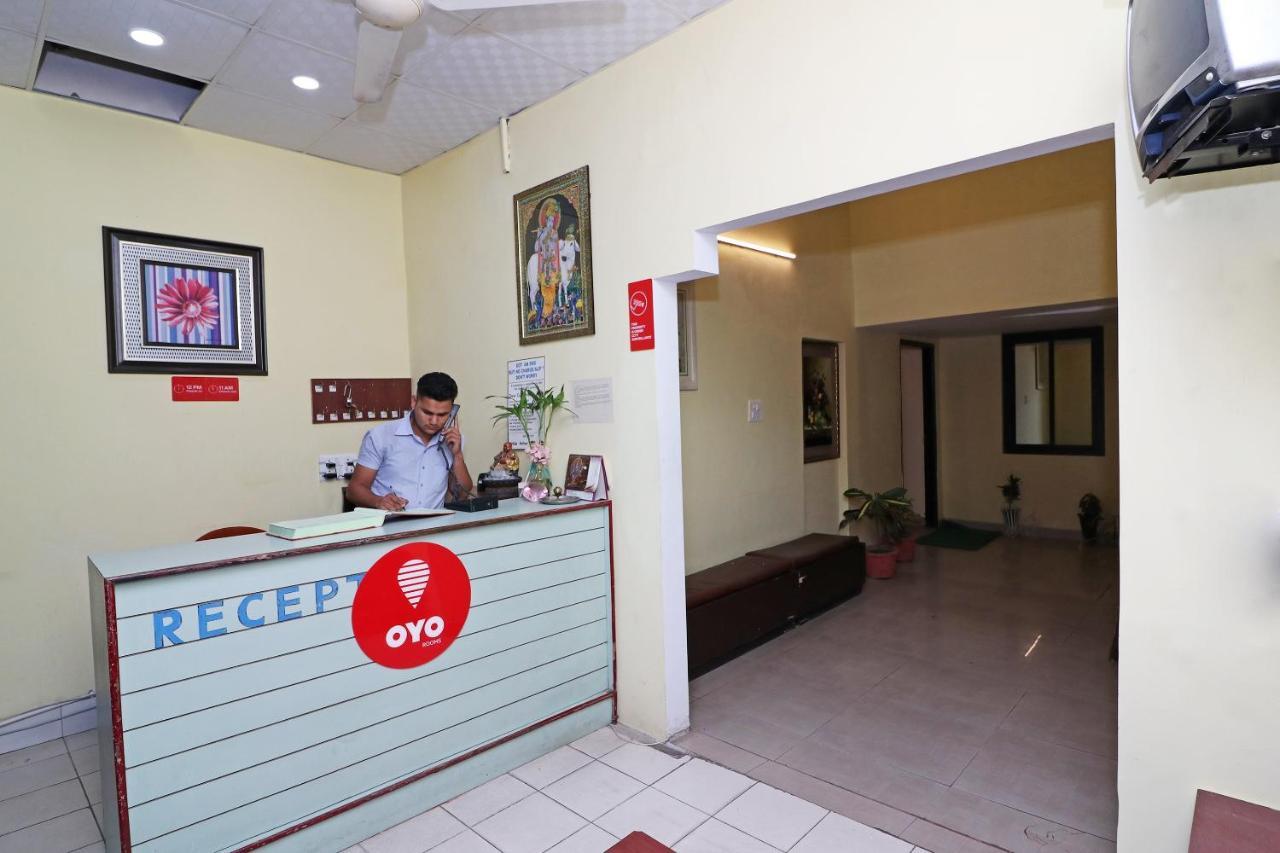 Oyo 14179 Panchvati Hotel Dehradun Luaran gambar