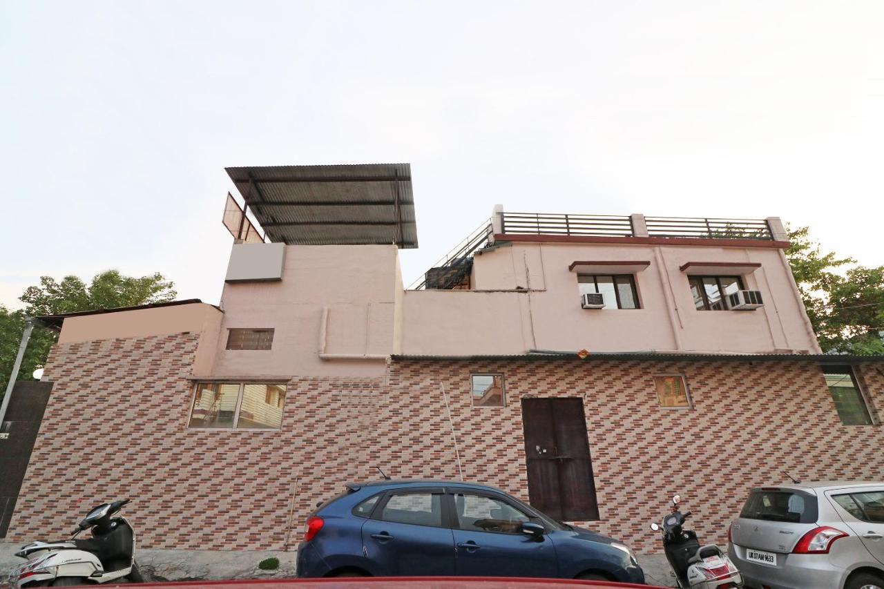 Oyo 14179 Panchvati Hotel Dehradun Luaran gambar